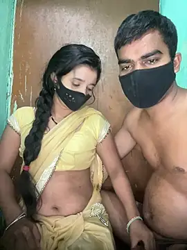 Suhani512 online show from May 28, 2026, 11:35 pm