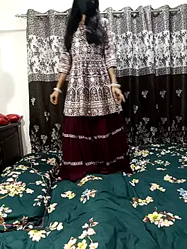 Snapshot of Cute-Bhavya chatting on February 4, 2025, 11:27 am Cute-Bhavya online show from February 4, 2025, 11:27 am