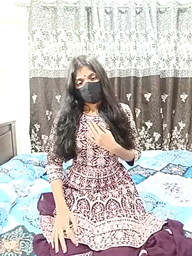 Snapshot of Cute-Bhavya chatting on March 8, 2025, 8:55 am Cute-Bhavya online show from March 8, 2025, 8:55 am