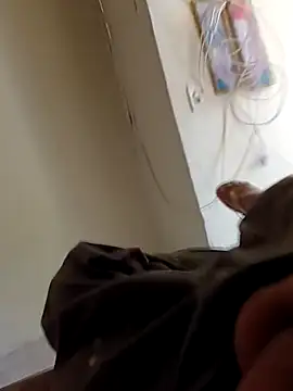 Bruno84999 online show from April 18, 2026, 2:32 pm