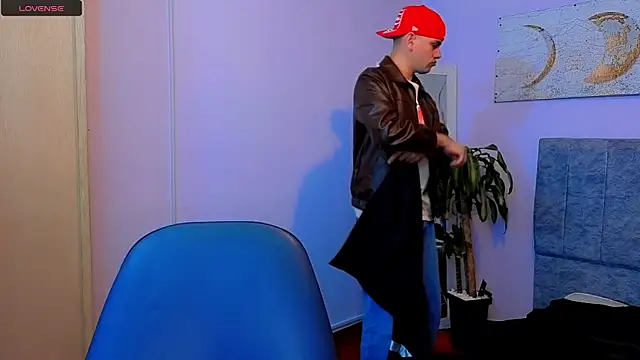 joe jhon online show from April 17, 2026, 1:14 pm