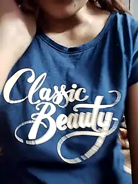 Snapshot of shalini_fire chatting on December 29, 2024, 7:00 pm shalini fire online show from December 29, 2024, 7:00 pm