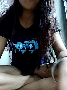 Snapshot of shalini_fire chatting on October 5, 2025, 10:24 am shalini fire online show from October 5, 2025, 10:24 am