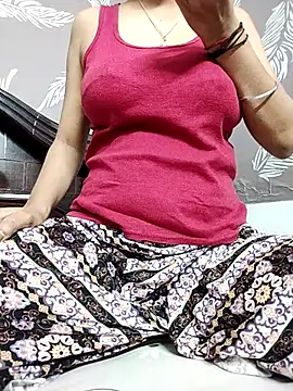 Snapshot of shalini_fire chatting on October 29, 2025, 6:09 pm shalini fire online show from October 29, 2025, 6:09 pm