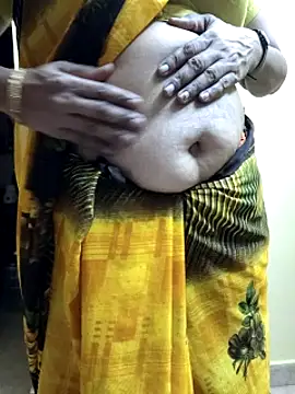 Snapshot of rekha_naier chatting on February 9, 2025, 5:22 pm rekha naier online show from February 9, 2025, 5:22 pm