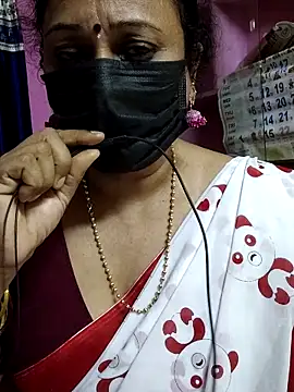 Snapshot of rekha_naier chatting on February 11, 2025, 5:18 pm rekha naier online show from February 11, 2025, 5:18 pm