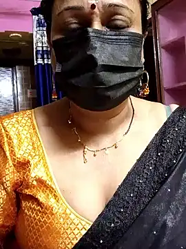 Snapshot of rekha_naier chatting on February 20, 2025, 12:19 am rekha naier online show from February 20, 2025, 12:19 am