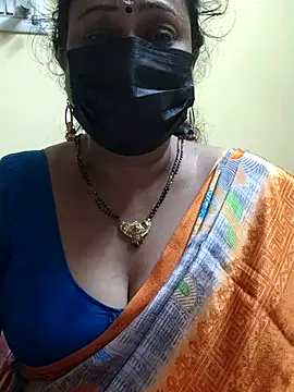 Snapshot of rekha_naier chatting on February 24, 2025, 10:04 am rekha naier online show from February 24, 2025, 10:04 am