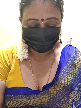 Snapshot of rekha_naier chatting on March 1, 2025, 7:37 pm rekha naier online show from March 1, 2025, 7:37 pm