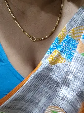 Snapshot of rekha_naier chatting on March 8, 2025, 1:14 pm rekha naier online show from March 8, 2025, 1:14 pm