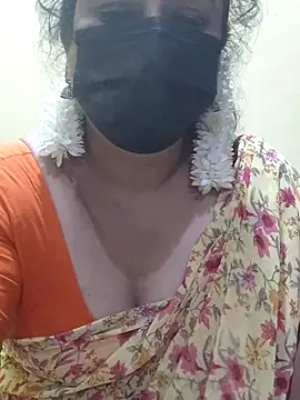 Snapshot of rekha_naier chatting on March 12, 2025, 8:41 pm rekha naier online show from March 12, 2025, 8:41 pm