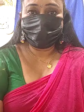 Snapshot of rekha_naier chatting on June 18, 2026, 5:17 pm rekha naier online show from June 18, 2026, 5:17 pm