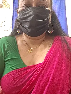 Snapshot of rekha_naier chatting on June 19, 2026, 5:23 am rekha naier online show from June 19, 2026, 5:23 am