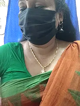 Snapshot of rekha_naier chatting on June 26, 2026, 7:57 am rekha naier online show from June 26, 2026, 7:57 am