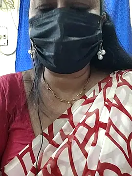 Snapshot of rekha_naier chatting on July 1, 2026, 4:58 am rekha naier online show from July 1, 2026, 4:58 am