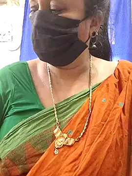 Snapshot of rekha_naier chatting on July 7, 2026, 7:45 am rekha naier online show from July 7, 2026, 7:45 am