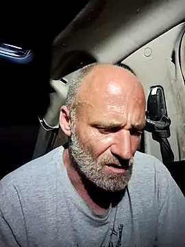 DatingProfile USA 43 str8 online show from March 17, 2025, 1:46 am