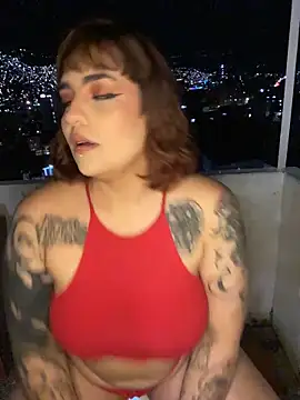 Snapshot of name_less_lulu chatting on February 5, 2026, 12:04 am name less lulu online show from February 5, 2026, 12:04 am