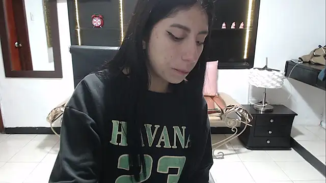 Snapshot of Angela_Diaz_ chatting on December 28, 2024, 11:09 am Angela Diaz online show from December 28, 2024, 11:09 am