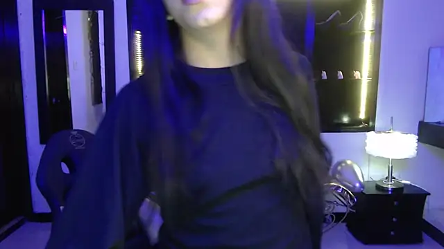 Snapshot of Angela_Diaz_ chatting on January 18, 2025, 2:12 pm Angela Diaz online show from January 18, 2025, 2:12 pm