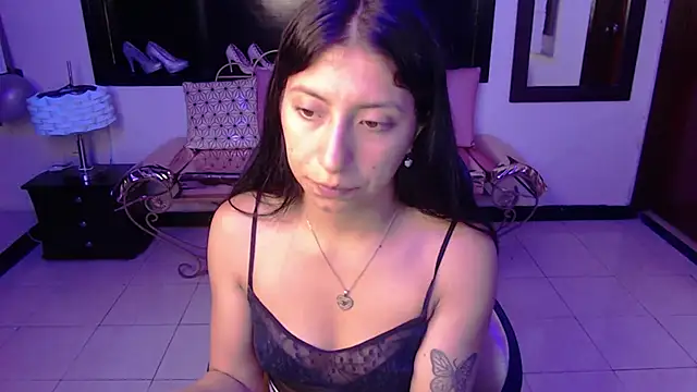 Snapshot of Angela_Diaz_ chatting on January 25, 2025, 11:34 am Angela Diaz online show from January 25, 2025, 11:34 am