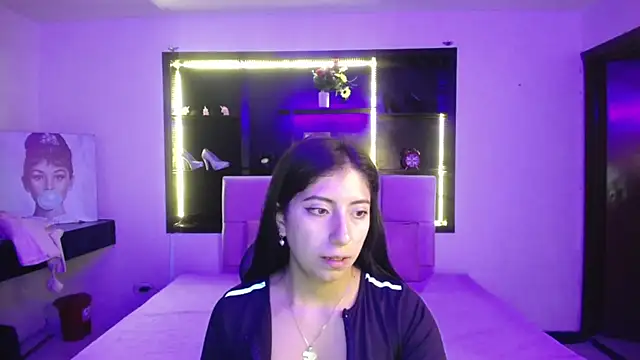 Snapshot of Angela_Diaz_ chatting on January 31, 2025, 11:03 am Angela Diaz online show from January 31, 2025, 11:03 am