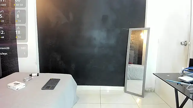 Snapshot of bruno_miller_ chatting on January 23, 2025, 2:33 am bruno miller online show from January 23, 2025, 2:33 am