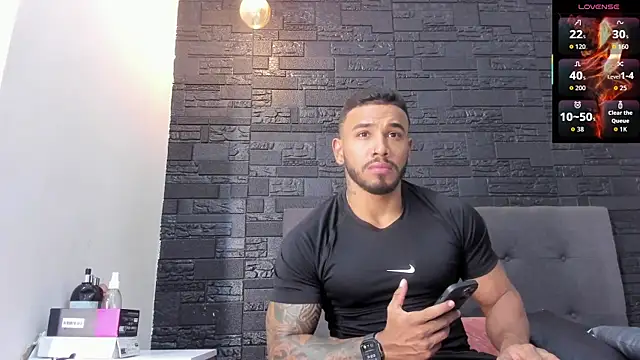 Snapshot of bruno_miller_ chatting on October 16, 2025, 8:54 pm bruno miller online show from October 16, 2025, 8:54 pm
