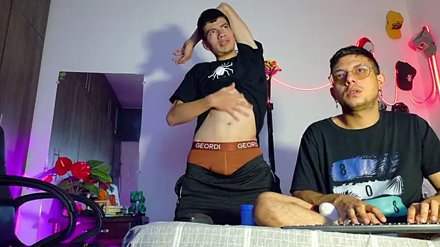 Nymphobuddies online show from January 25, 2025, 3:40 am