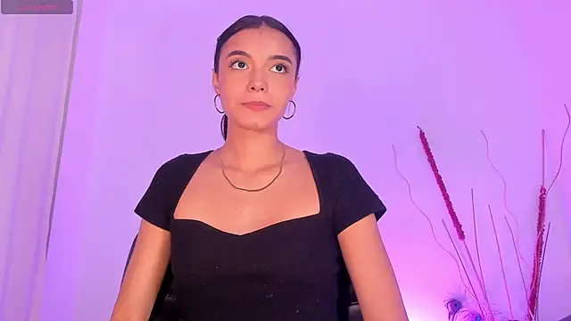 AnabelWolf online show from February 25, 2025, 8:41 pm