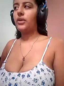 Babydol18  online show from February 26, 2025, 8:22 pm