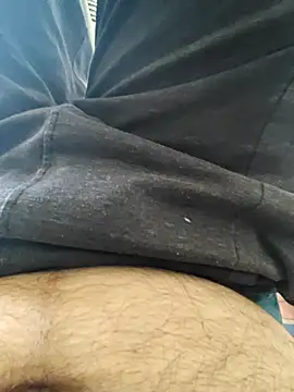 samee00721 online show from March 9, 2025, 6:17 am