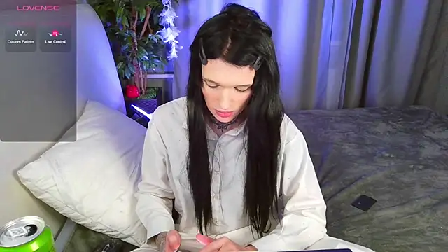 Simona Rain online show from February 15, 2025, 2:58 am