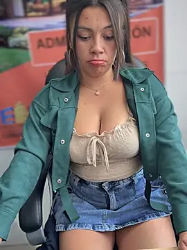 LIZ-06  online show from January 16, 2026, 1:48 pm