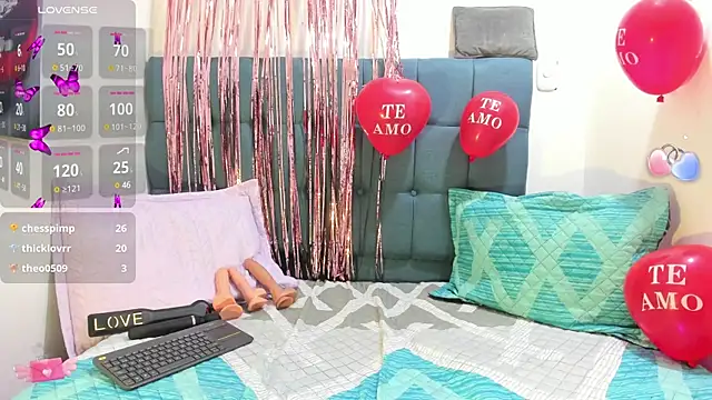 Snapshot of Hellen_starx chatting on February 23, 2025, 2:29 am Hellen starx online show from February 23, 2025, 2:29 am