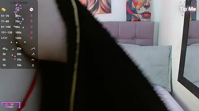 Snapshot of Hellen_starx chatting on June 18, 2026, 4:24 am Hellen starx online show from June 18, 2026, 4:24 am