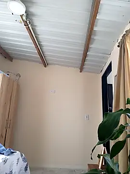 sofiaVelez01 online show from February 24, 2025, 5:09 pm