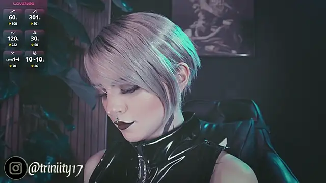 Snapshot of Trinity___s chatting on January 3, 2025, 3:49 am Trinity s online show from January 3, 2025, 3:49 am