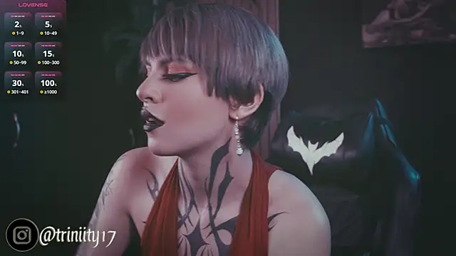 Snapshot of Trinity___s chatting on February 14, 2025, 5:14 pm Trinity s online show from February 14, 2025, 5:14 pm