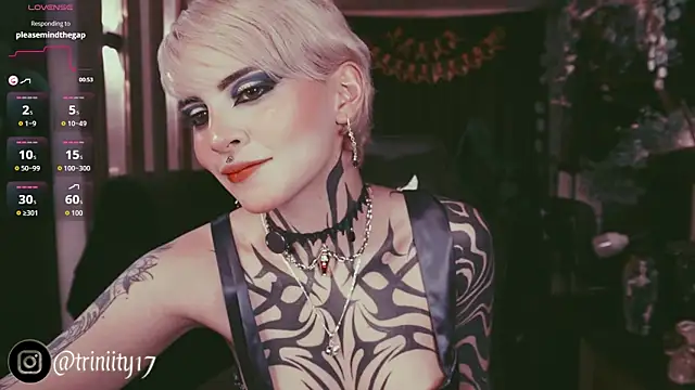 Snapshot of Trinity___s chatting on September 24, 2025, 1:09 am Trinity s online show from September 24, 2025, 1:09 am