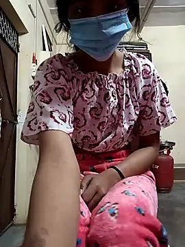 Snapshot of BabySlimmy10 chatting on December 9, 2024, 4:34 am BabySlimmy10 online show from December 9, 2024, 4:34 am