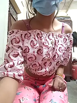 Snapshot of BabySlimmy10 chatting on December 9, 2024, 6:46 pm BabySlimmy10 online show from December 9, 2024, 6:46 pm