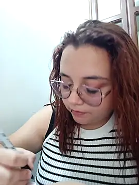 Snapshot of CURVY-HORNY chatting on September 21, 2025, 6:53 pm CURVY-HORNY online show from September 21, 2025, 6:53 pm