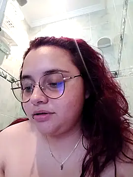 CURVY-HORNY online show from April 18, 2026, 9:37 pm