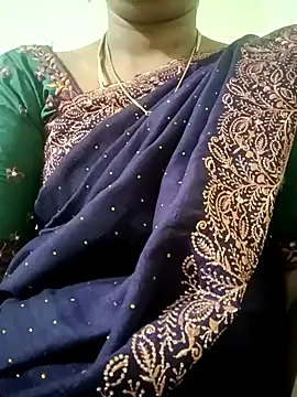 Snapshot of Cute-chinny chatting on December 31, 2024, 10:56 pm Cute-chinny online show from December 31, 2024, 10:56 pm