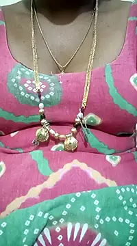 Snapshot of Cute-chinny chatting on January 7, 2025, 3:46 am Cute-chinny online show from January 7, 2025, 3:46 am