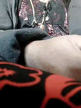 Snapshot of Cute-chinny chatting on January 25, 2025, 1:54 am Cute-chinny online show from January 25, 2025, 1:54 am