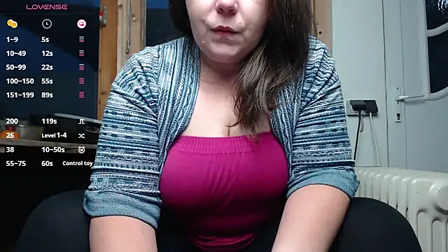 Snapshot of KasiaPrivat chatting on December 11, 2024, 3:15 pm KasiaPrivat online show from December 11, 2024, 3:15 pm