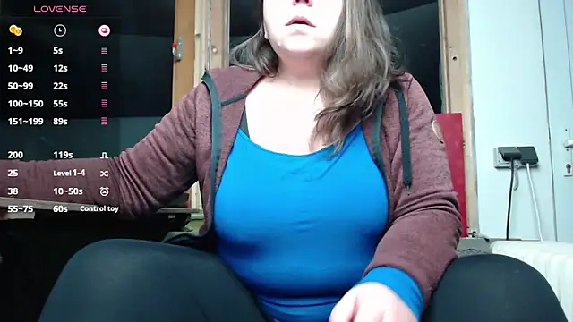 Snapshot of KasiaPrivat chatting on December 12, 2024, 3:59 pm KasiaPrivat online show from December 12, 2024, 3:59 pm