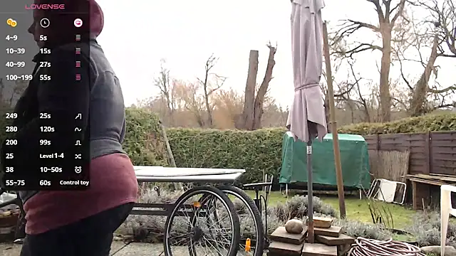 Snapshot of KasiaPrivat chatting on March 13, 2025, 9:43 am KasiaPrivat online show from March 13, 2025, 9:43 am